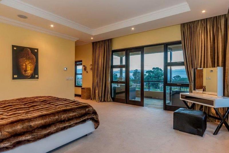 5 Bedroom Property for Sale in Stellenbosch Central Western Cape
